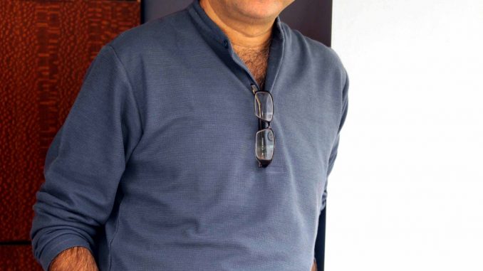 Raj Kumar Hirani struggles to say No Raj Kumar Hirani struggles to say No